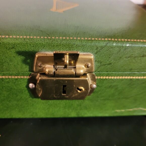 Vtg Green /gold Trim Music Jewelry Box Gokd Velvet Inside 2 Sections - Picture 4 of 14